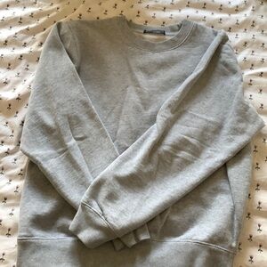Brandy Melville sweater
